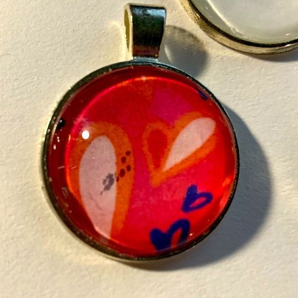 Trusted Companions pendant 💙🧡💕 NEW - Picture 4 of 4